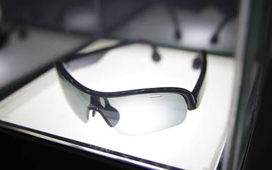 探訪韶音骨傳導耳機工廠 從眼鏡到未來，一場聽覺技術的革命